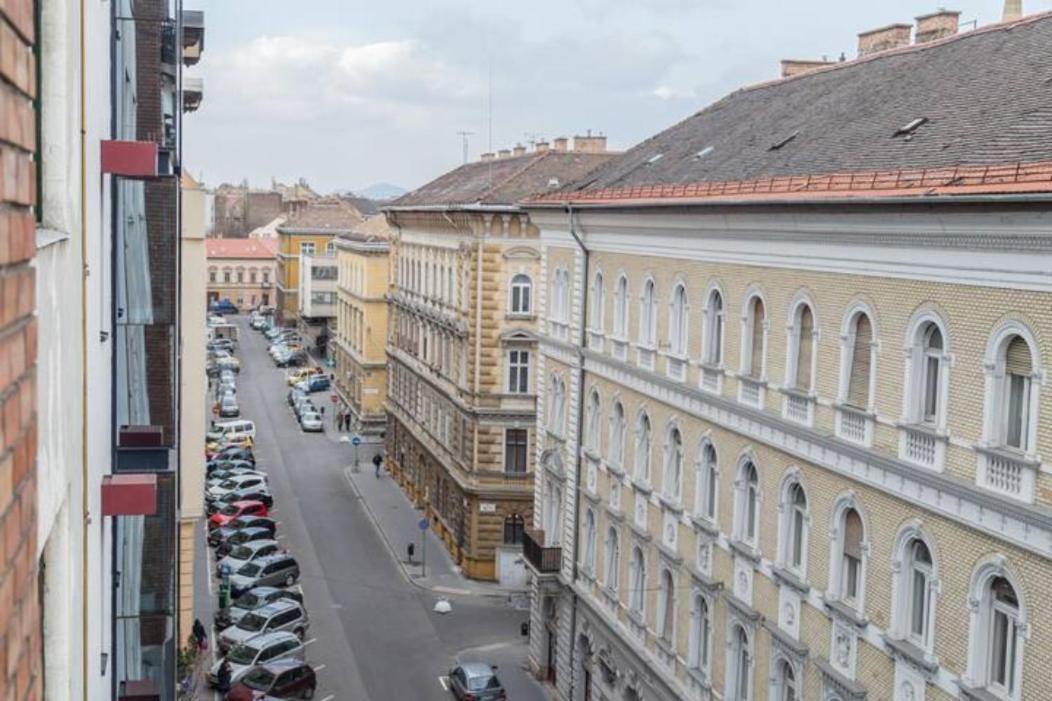 Hi-Bp Sunny Home Apartments In The Heart Of Budapest Exterior foto