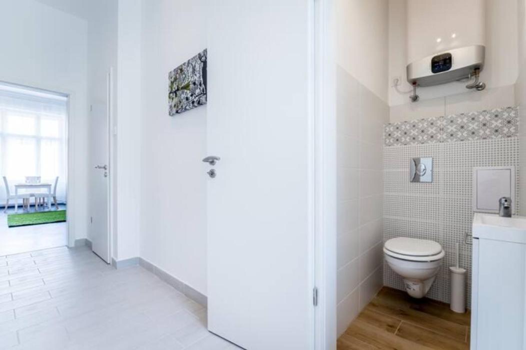 Hi-Bp Sunny Home Apartments In The Heart Of Budapest Exterior foto